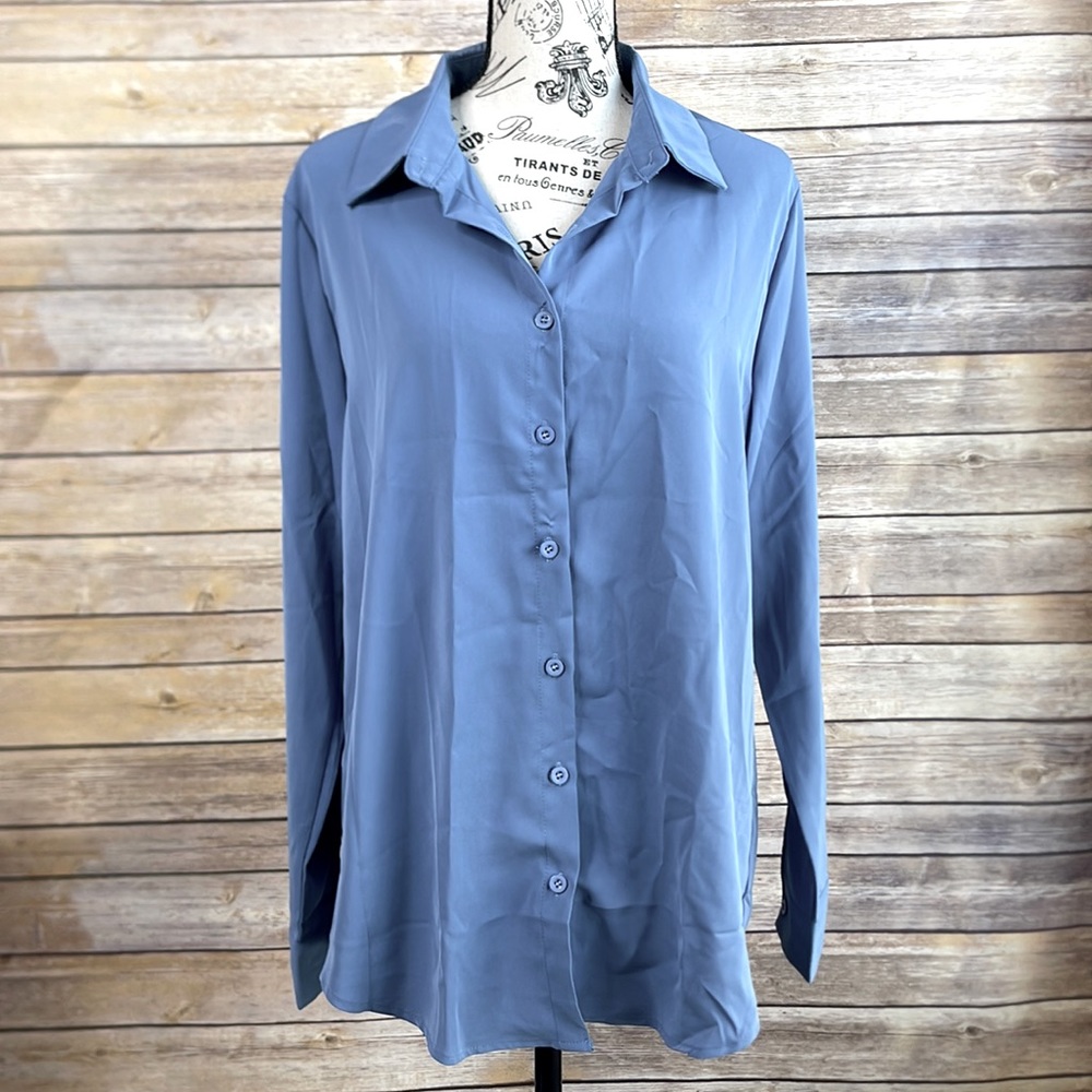 NWT ZC&GF button down blouse - Picture 3 of 7